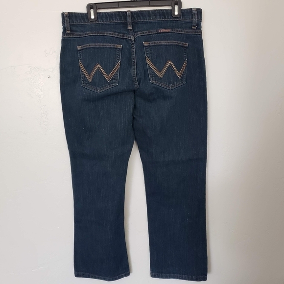 Wrangler Q-Baby Women's 13/14 Short Dark Wash Denim Bootcut Jeans Hemmed Western - Picture 1 of 6